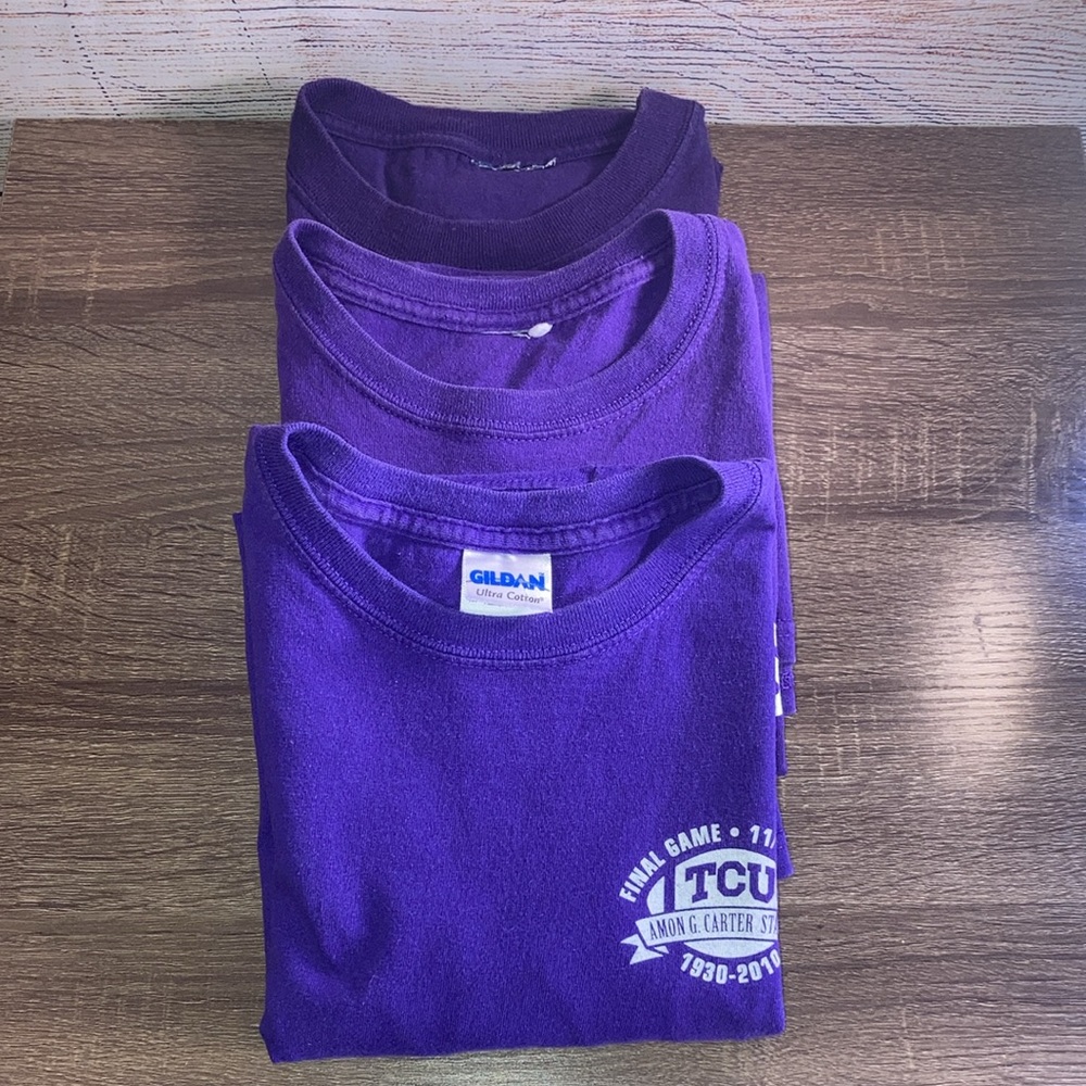 Bundle of 3 Medium Purple TCU T Shirts  Gildan & Unbranded Pre Owned